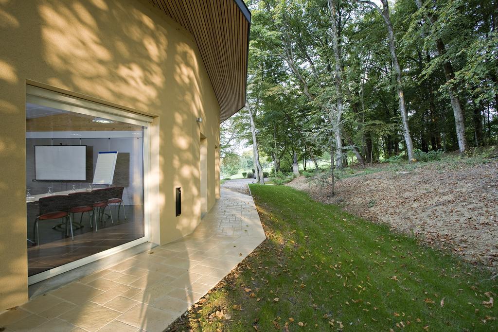 Logis Hotel Parenthese, Restaurant & Spa Ший Экстерьер фото